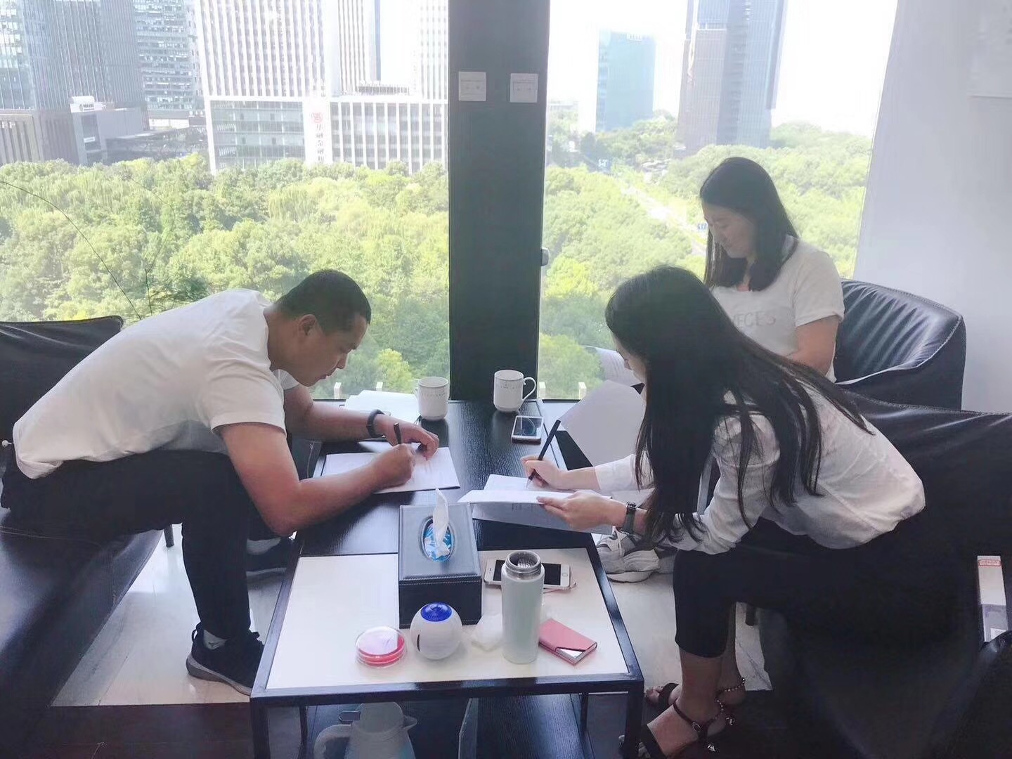 熱烈祝賀申總簽約創(chuàng)綠家白銀市區(qū)級代理！