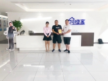熱烈祝賀李總兄弟簽約創綠家德州市縣級代理！